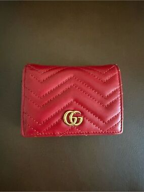 Gucci Marmont Small Red Quilted Leather Wallet with Gold GG
